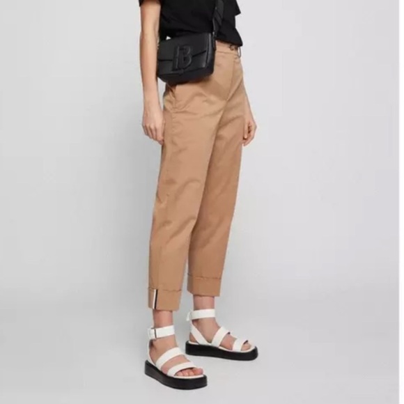 HUGO Boss Cotton High Rise Button Fly Tachino2 Trouser in Medium Beige - Picture 12 of 14